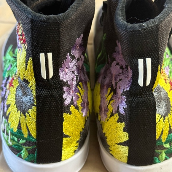 NOBULL Superblossom Embroidered Floral Hi-Top Trainer Shoes Size 10 - Picture 8 of 9